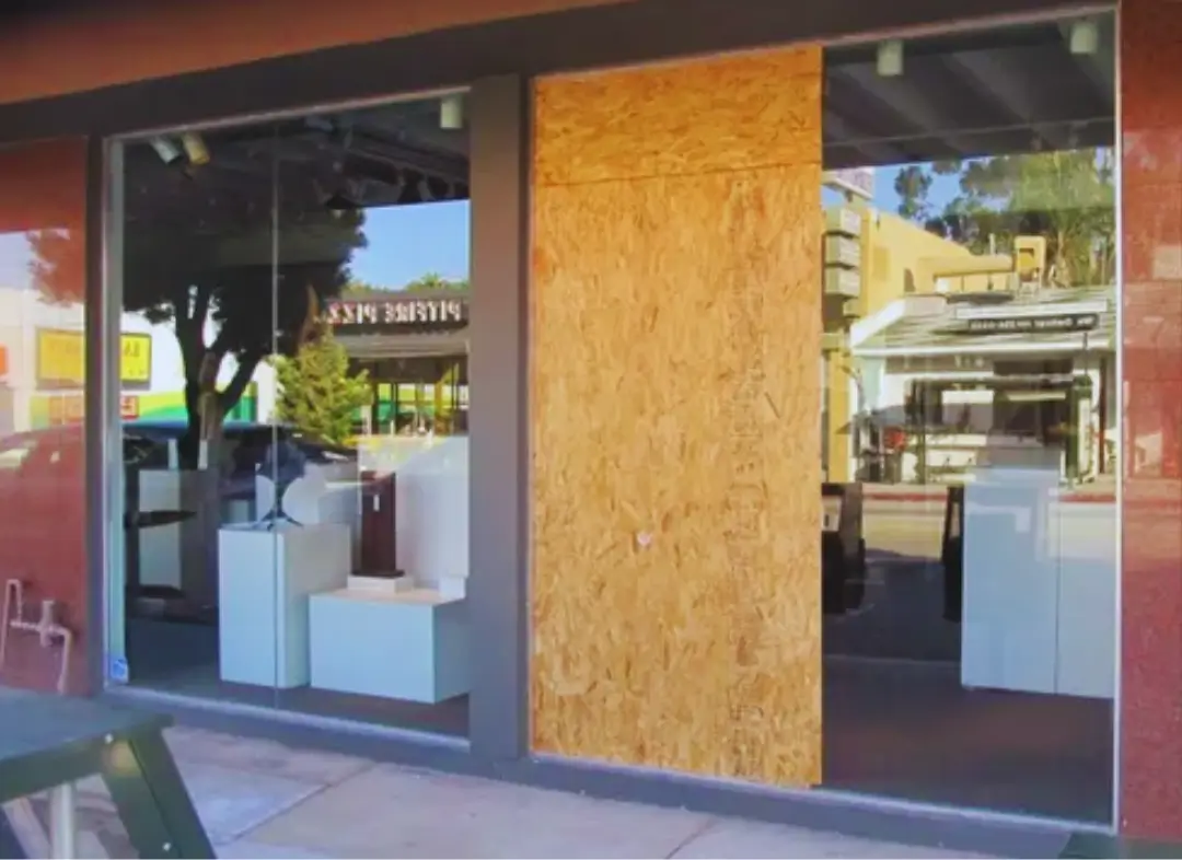 Mise en sécurité fermeture provisoire Laudun-l'Ardoise